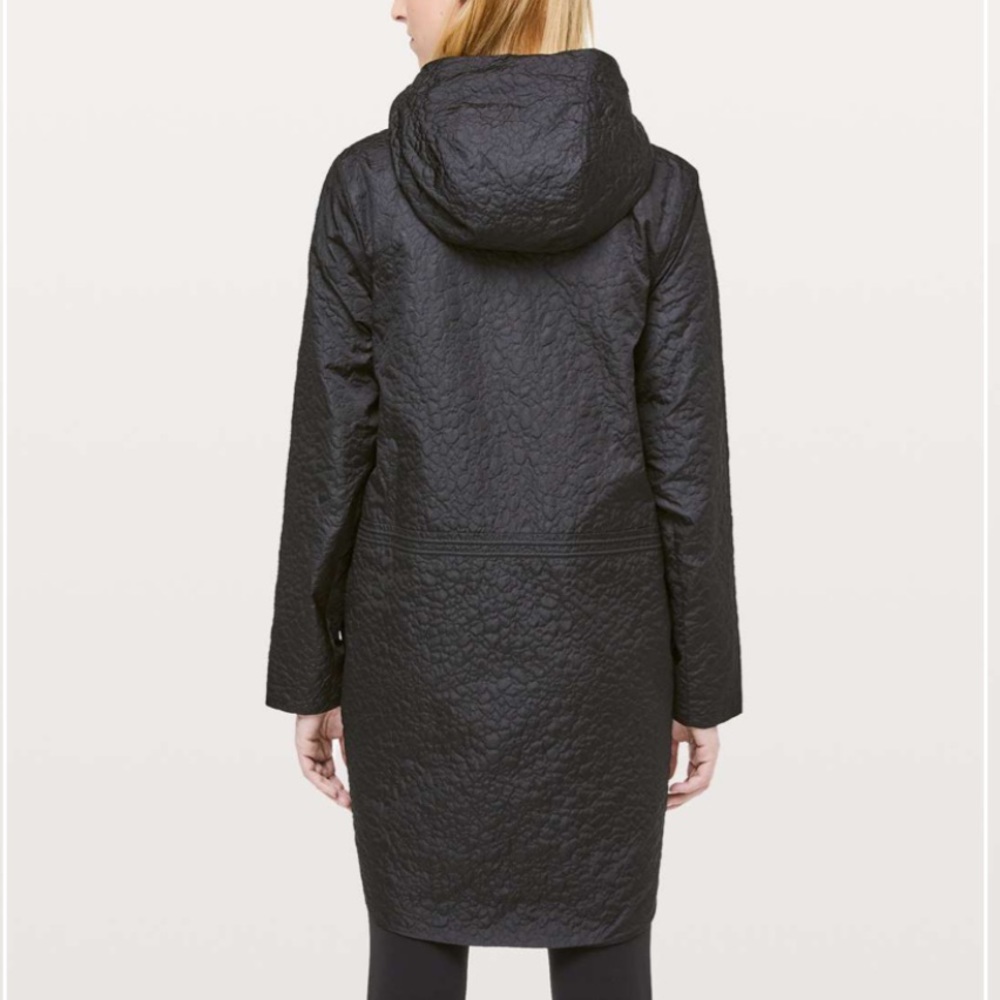 Lululemon *lab Shiwa Shell - Black